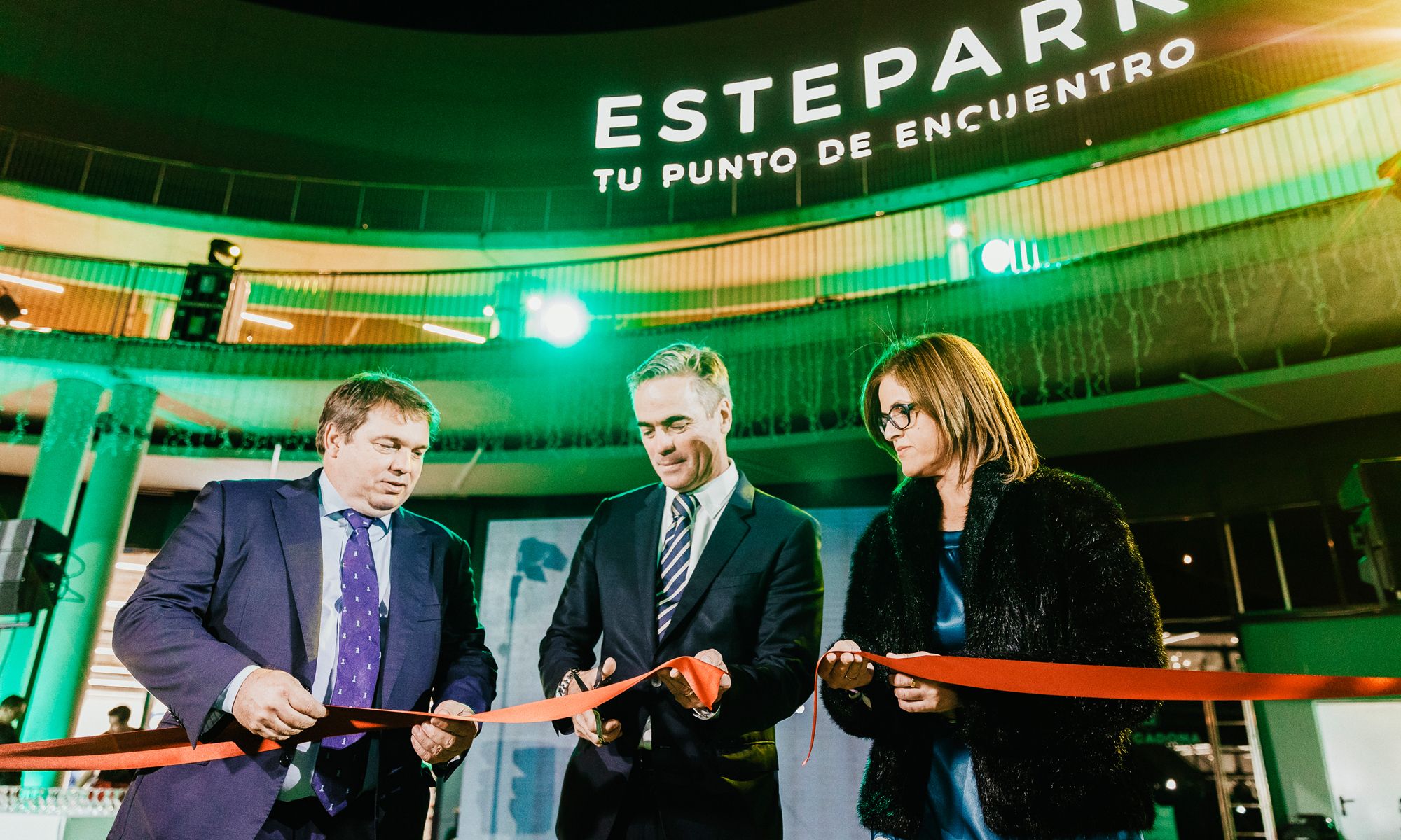 Imagen de la inauguración del Centro comercial Estepark